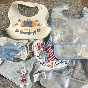 Disney Blue and White Bibs Set for Mealtime SET OF 7